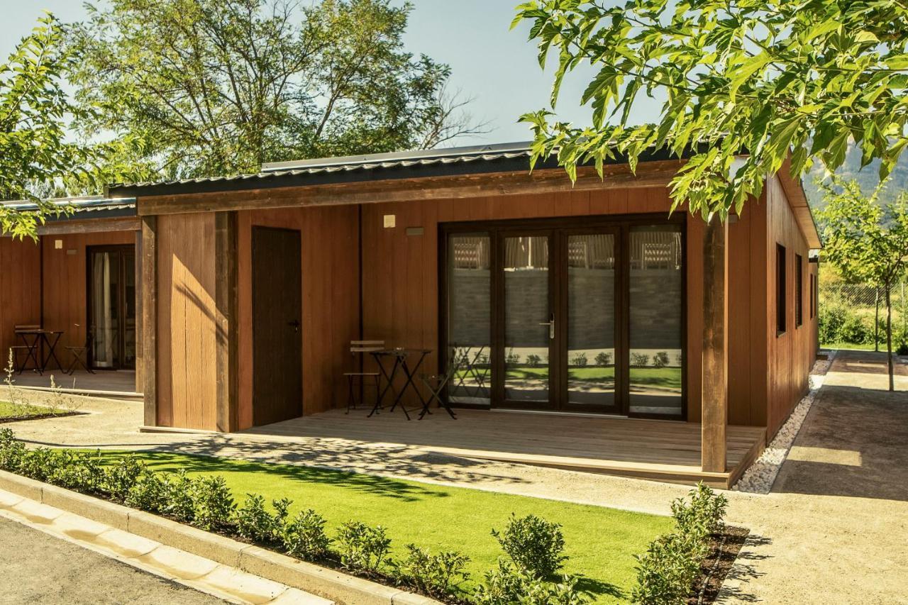 El Arrebol Comfort Camp Jaca Exterior photo