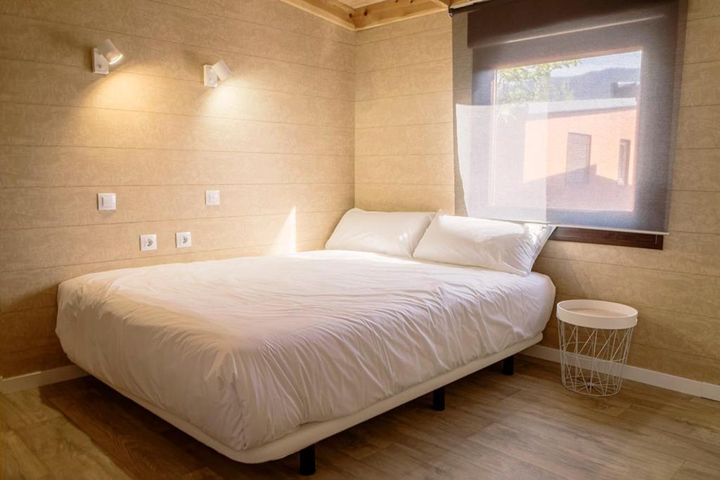 El Arrebol Comfort Camp Jaca Exterior photo