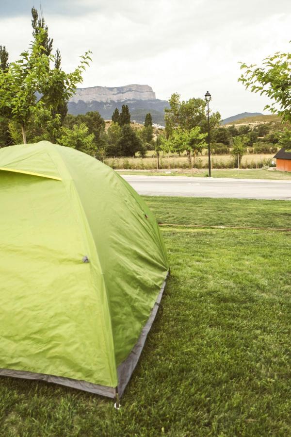 El Arrebol Comfort Camp Jaca Exterior photo